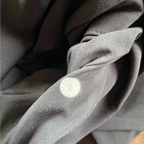 Lululemon Black Shaped Jacket Expression Size 2 - Picture 8 of 8